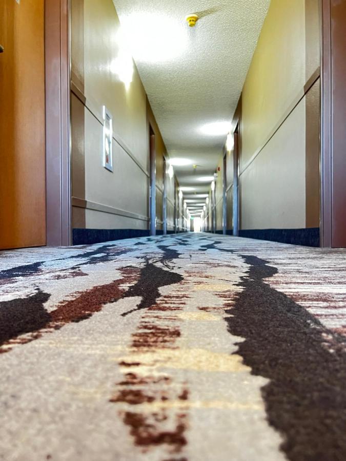 Designer Inn And Suites Toledo Eksteriør billede